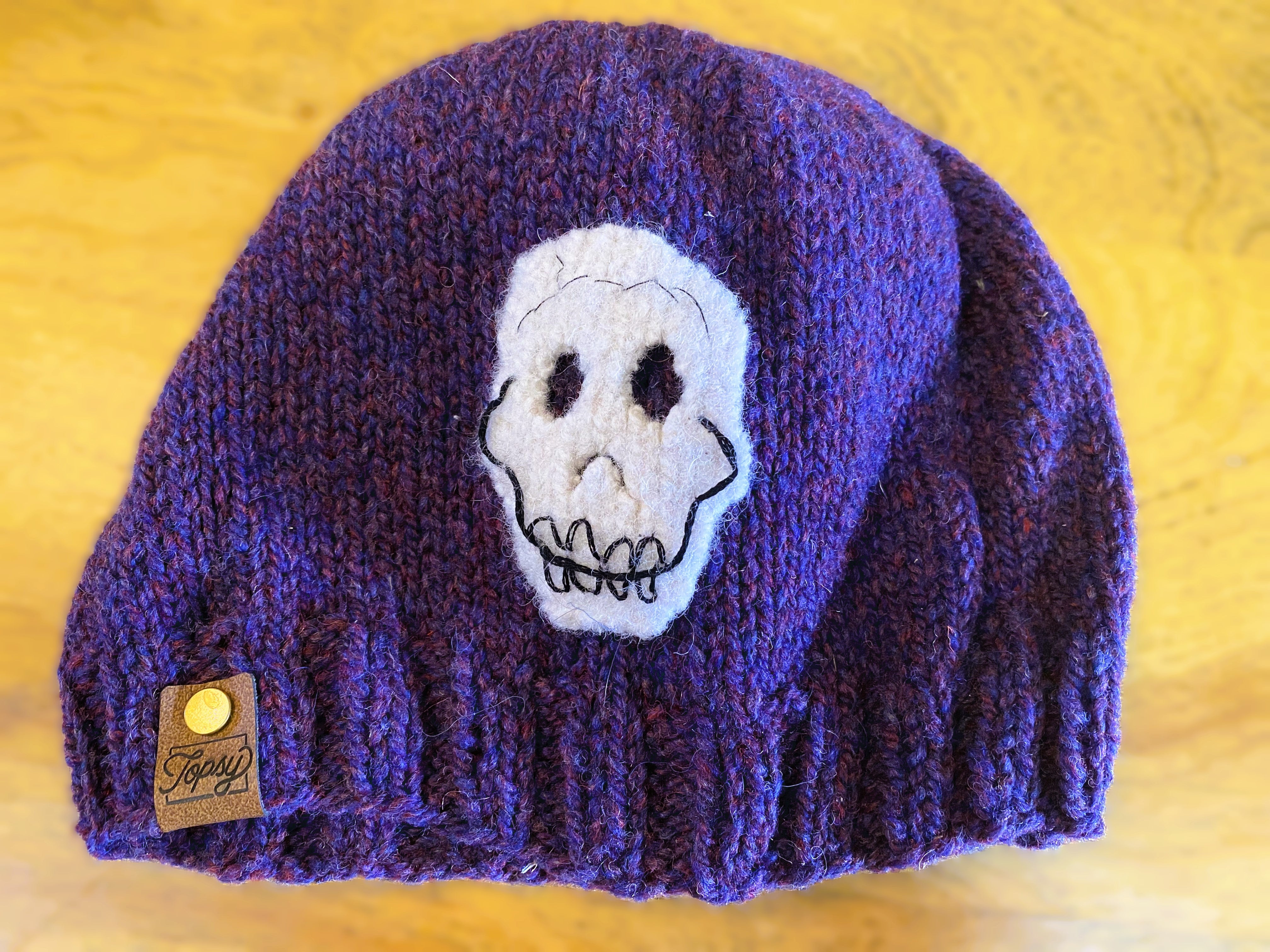 Applique wool hat