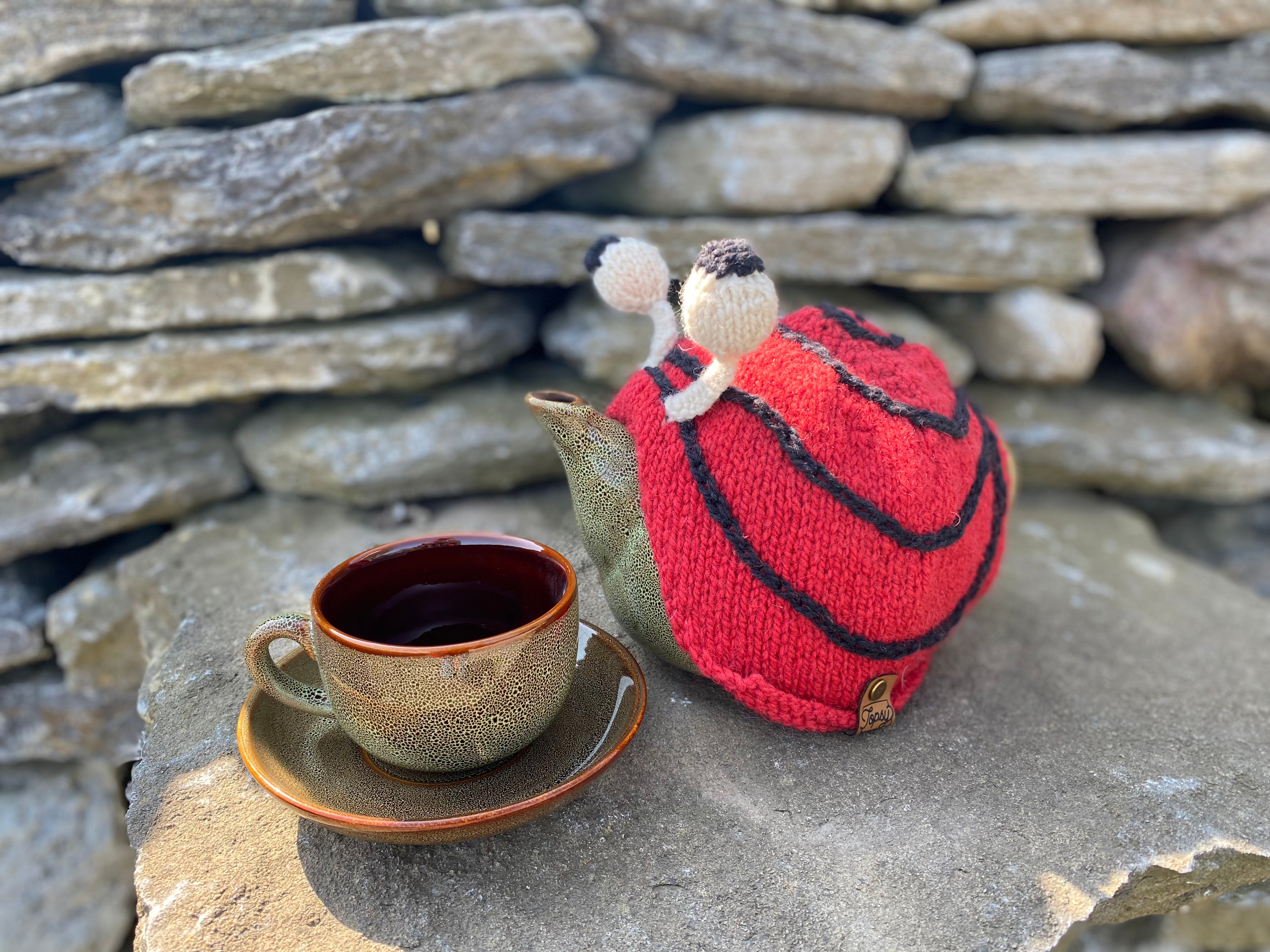 Topsy Farms, Handmade, Wool, Tea Cozy, Red