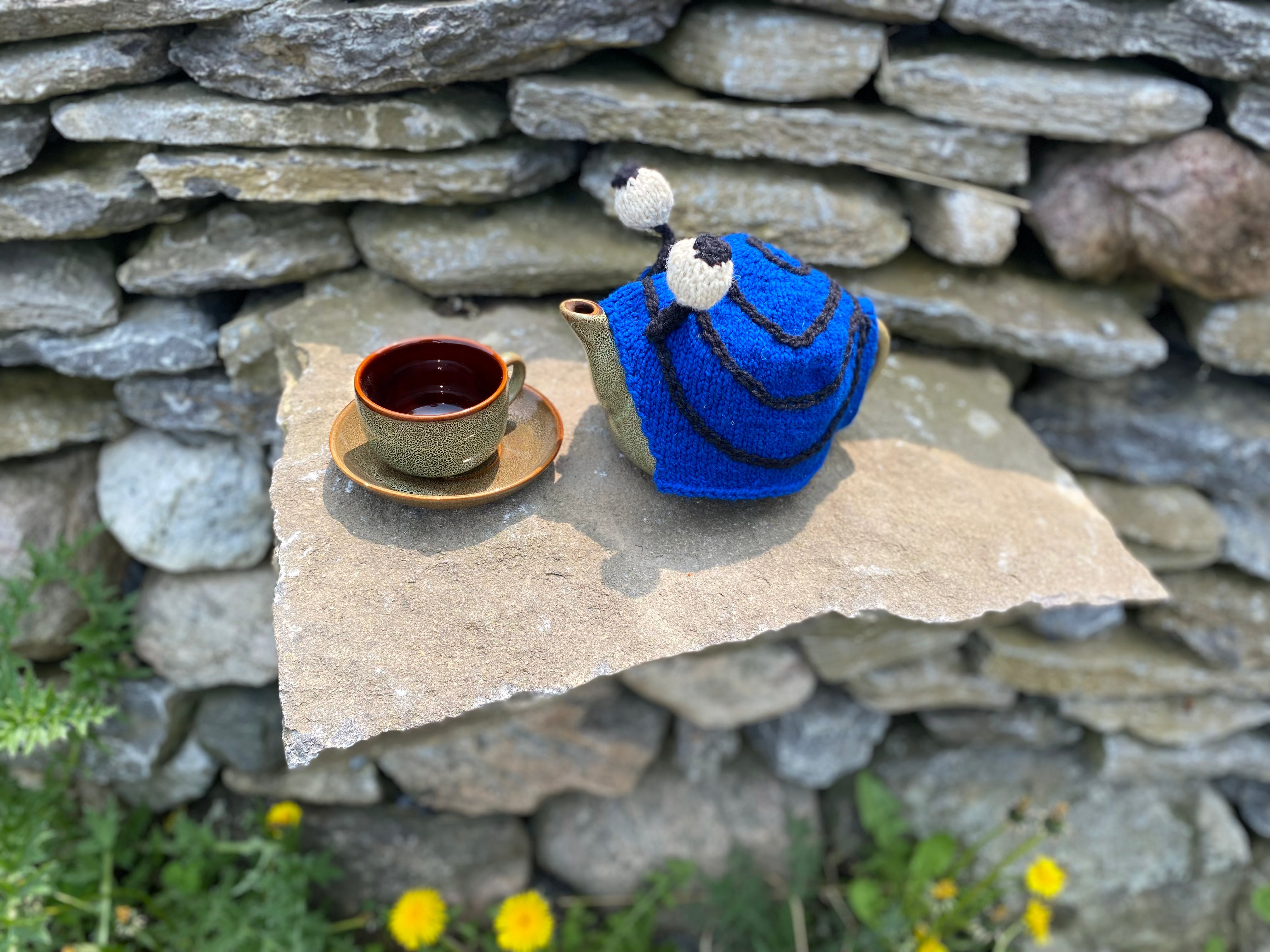 Handmade Wool Snail Tea Cozy – Topsy Farms