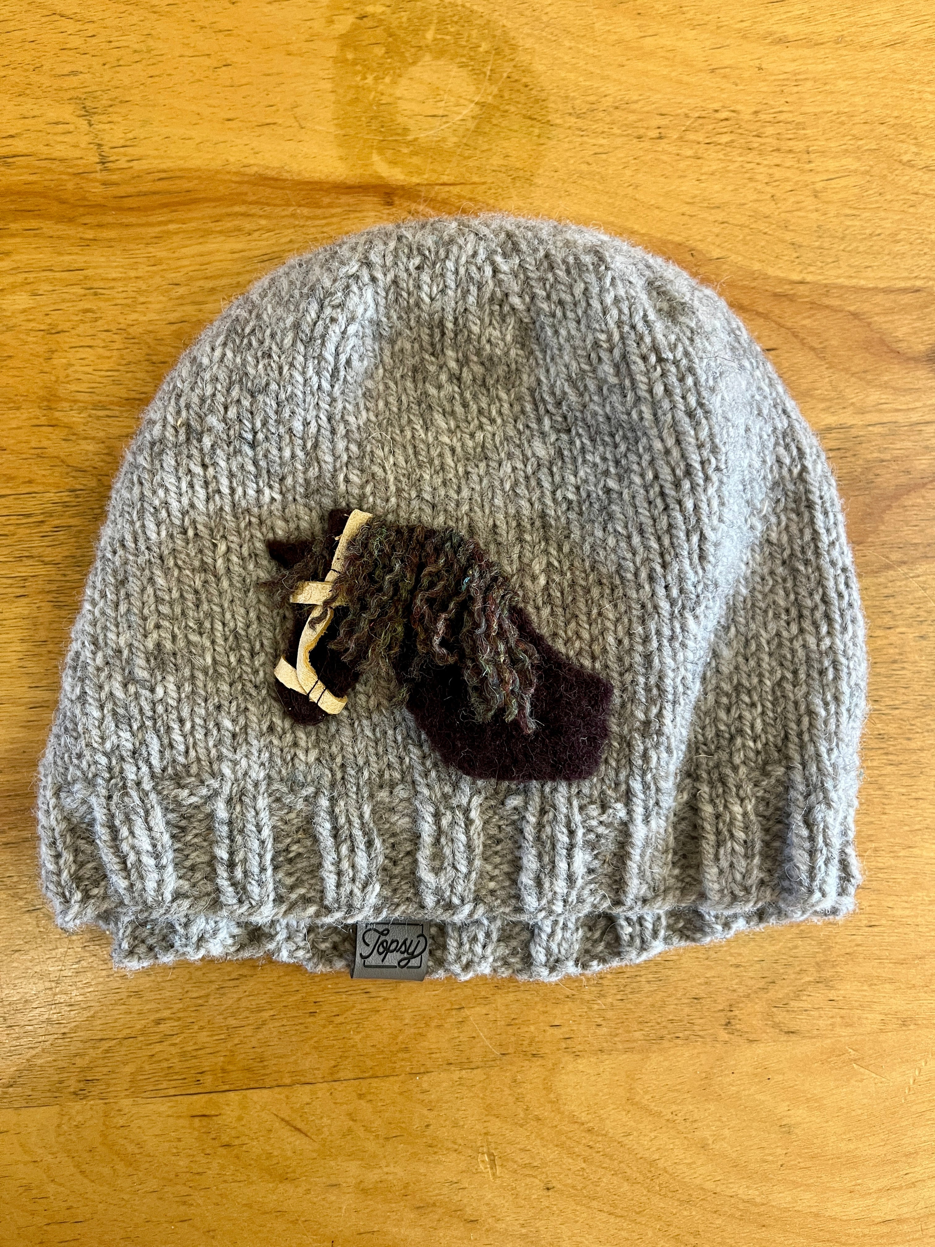 Applique wool hat