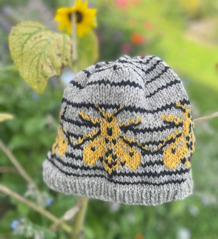 Topsy Farms' handknit Canadian wool toque in grey with yellow bees