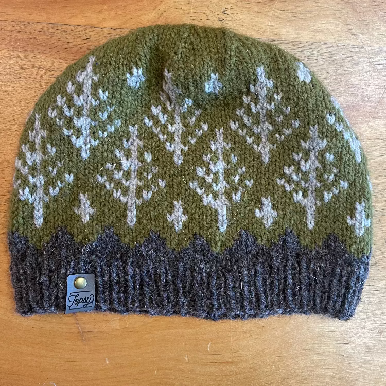 Topsy Farms' handmade Canadian wool hat, green with grey trees