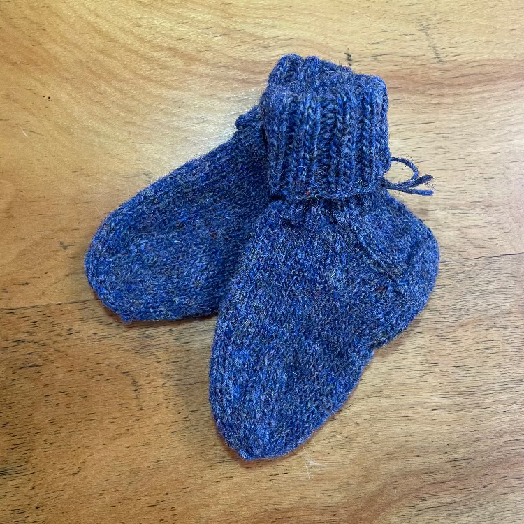 Topsy Farms' handmade Canadian wool kid's socks