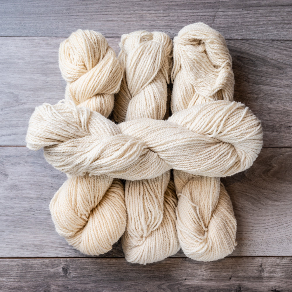 Natural White Rustic yarn